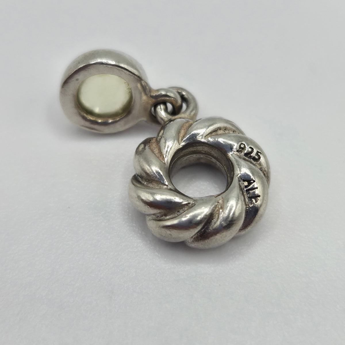 Original Pandora Limettenfarbener Tropfen 790435LQ