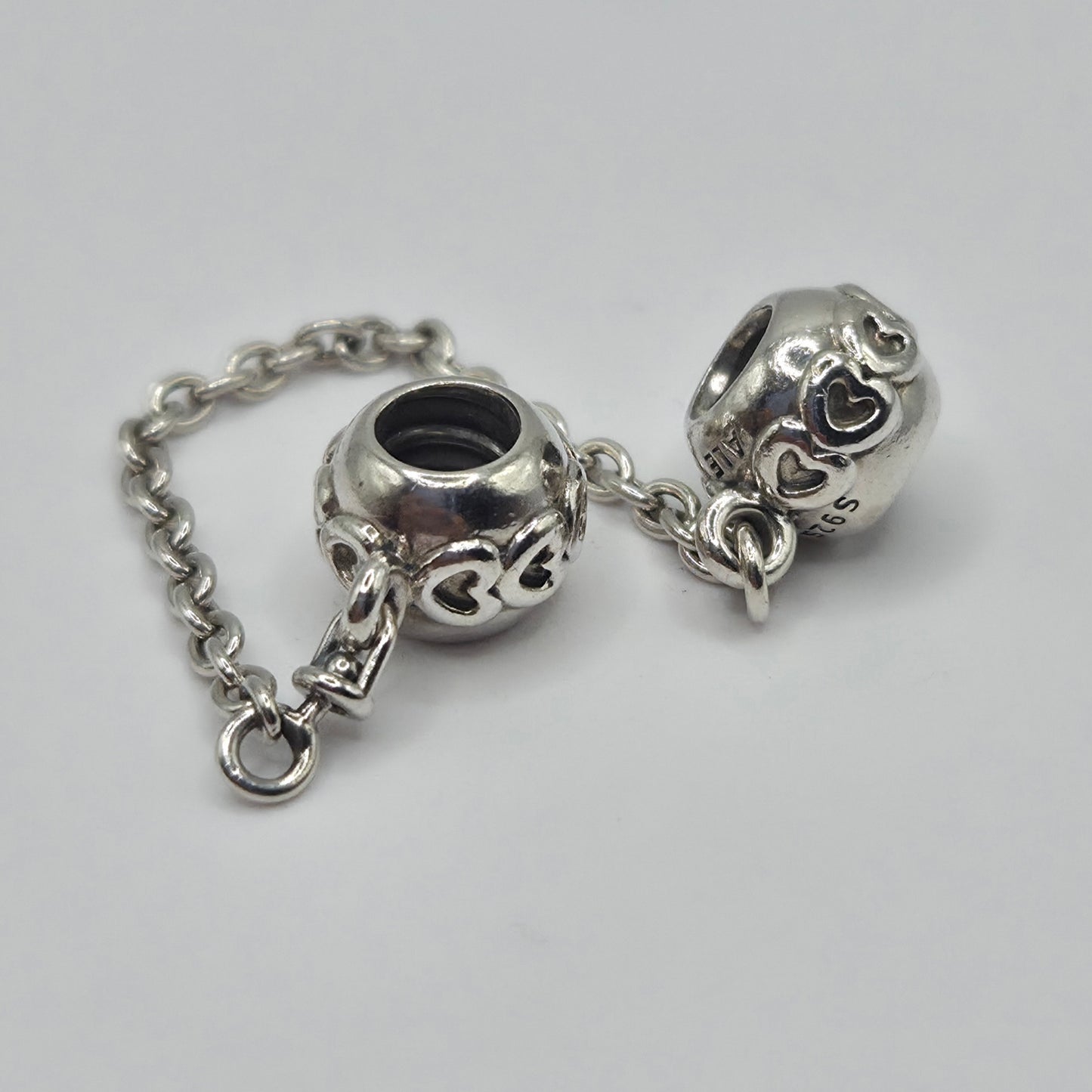 Original Pandora Sicherheitskette gereihte Herzen 791088