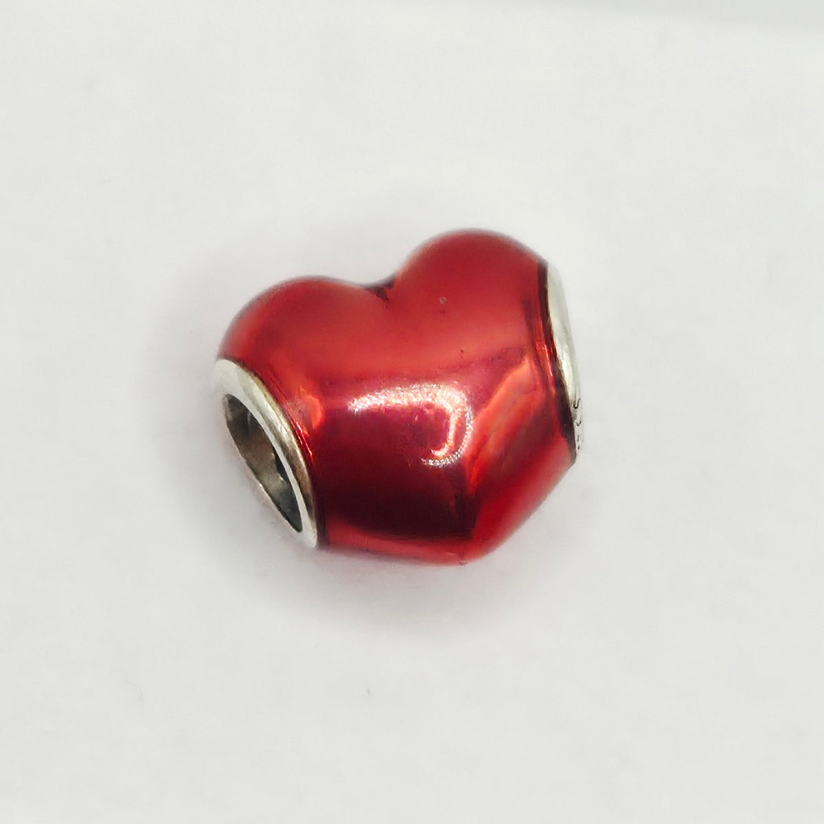 Original Pandora Herz Metallic Rot 793337C02