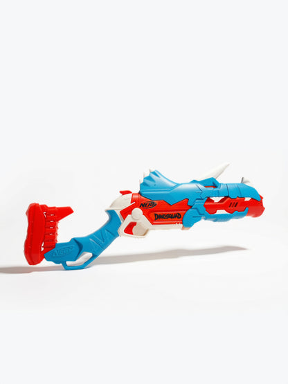 Nerf DinoSquad Tricera-Blast Dart-Blaster, aufklappbarer 3-Dart Lauf, 12 Nerf Darts