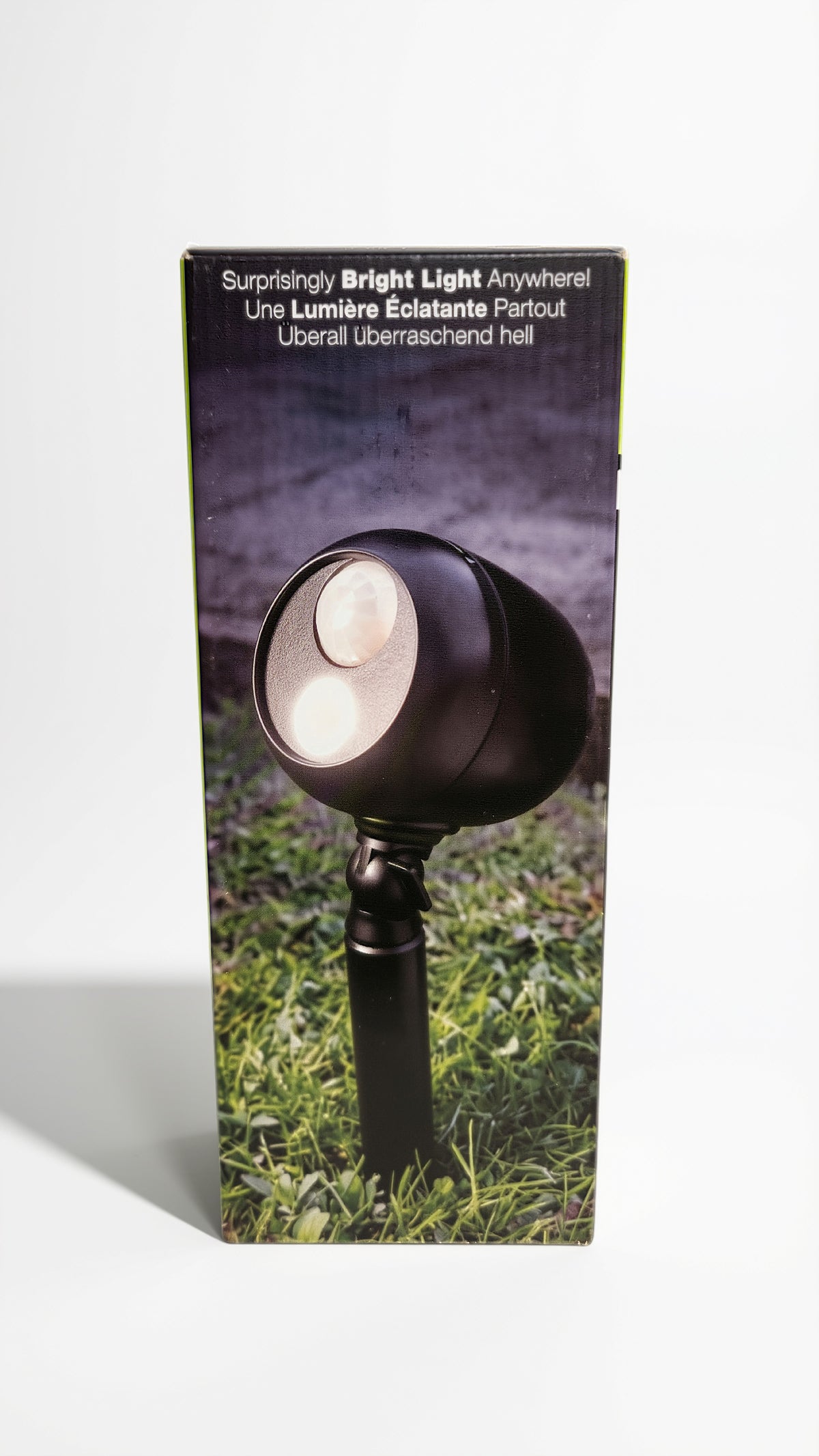 MR BEAMS Batteriebetriebener 75-Watt-LED-Spot mit  Bewegungsmelder