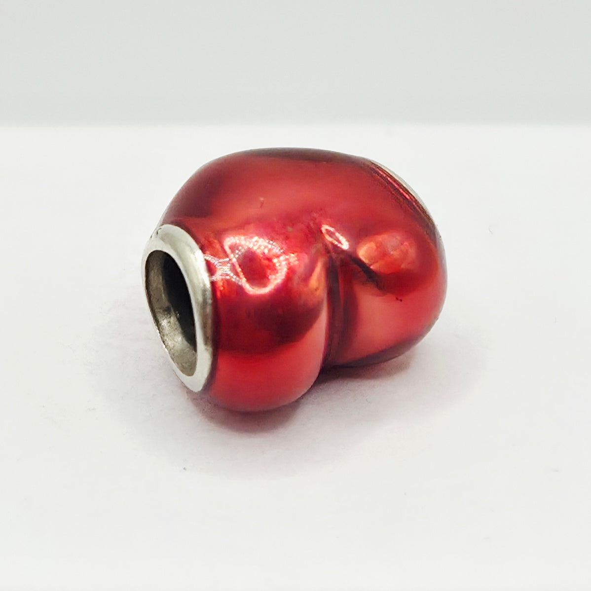 Original Pandora Herz Metallic Rot 793337C02