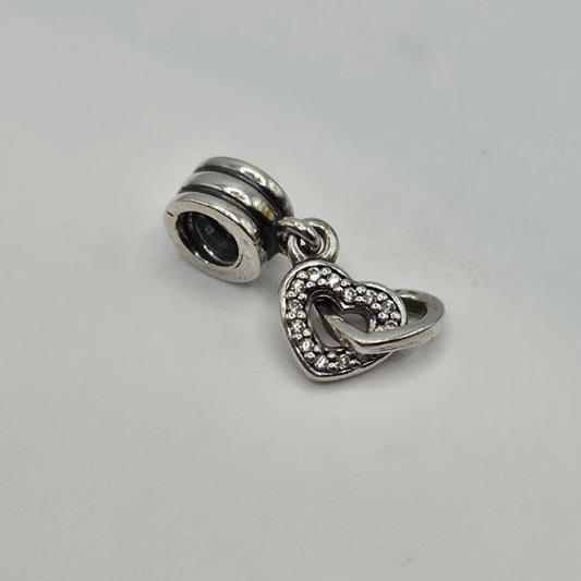 Original Pandora verschlungene Herzen 791242CZ