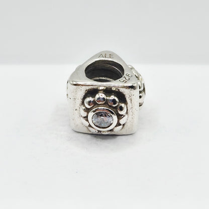 Original Pandora Triangle Blumen 790170CZ