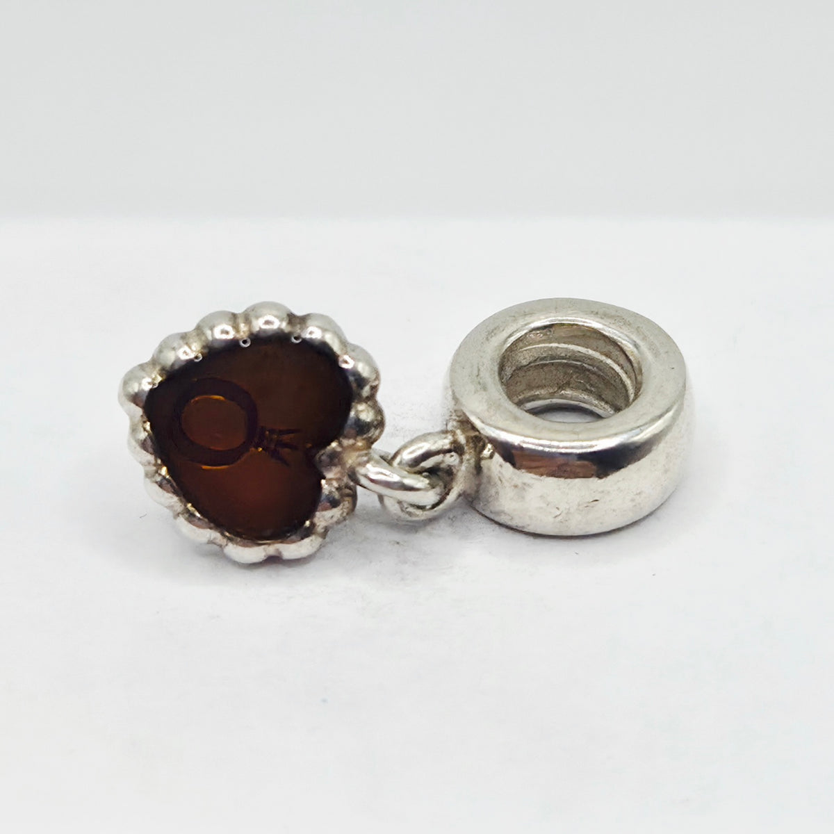 Original Pandora Logo Anhänger Cognac 790471EN10