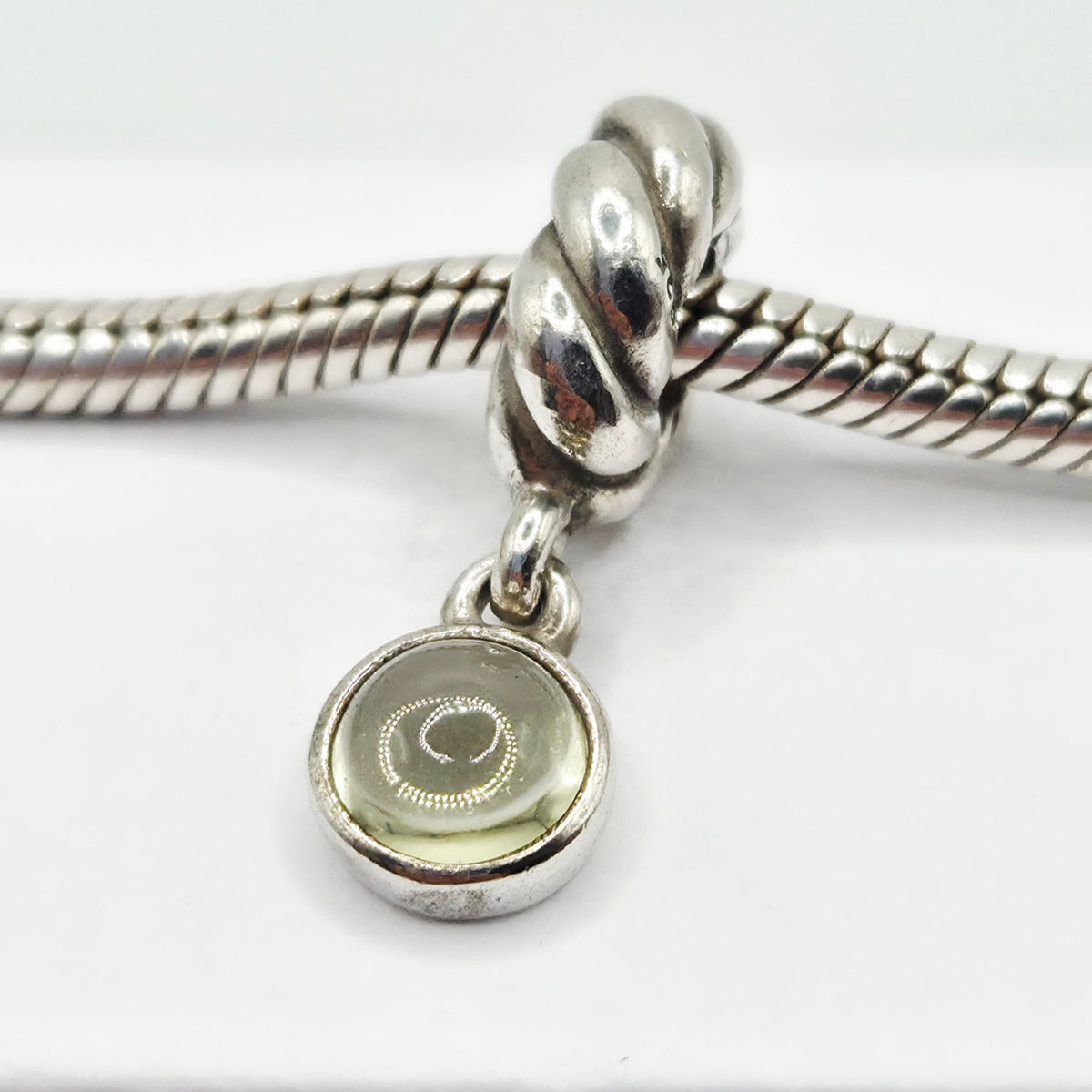 Original Pandora limettenfarbener Tropfen 790435LQ