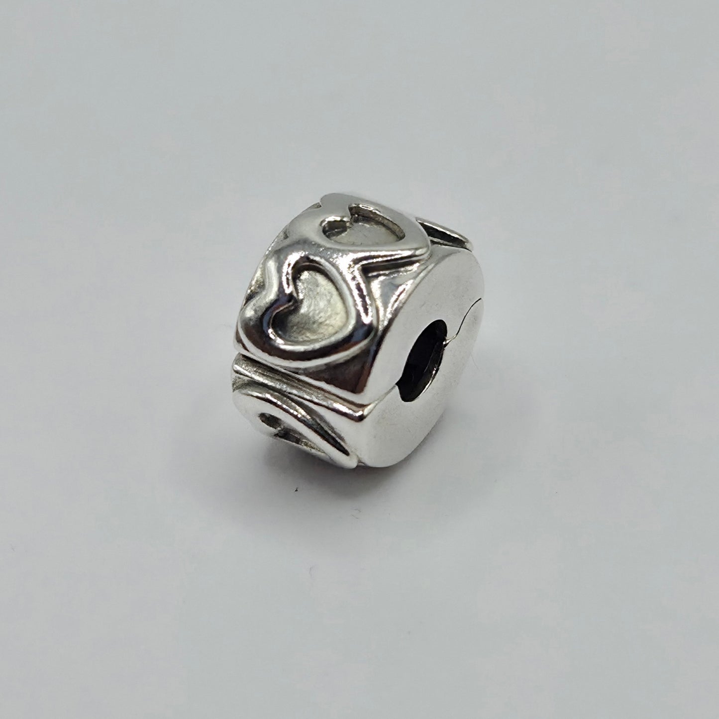 Original Pandora Clip gereihte Herzen 791978