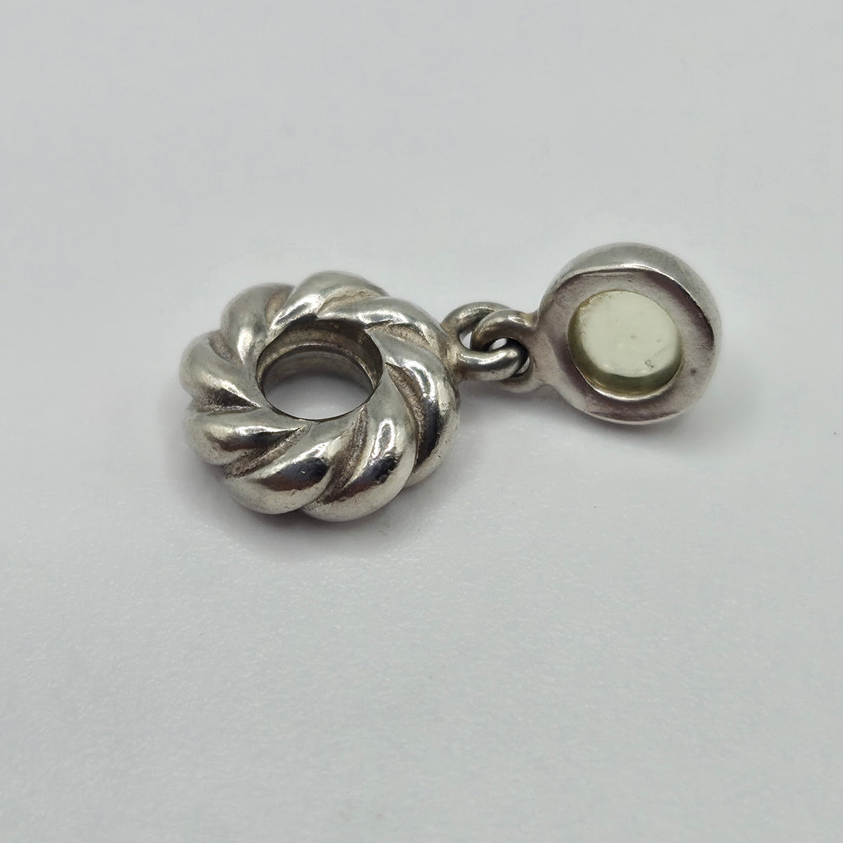 Original Pandora Limettenfarbener Tropfen 790435LQ